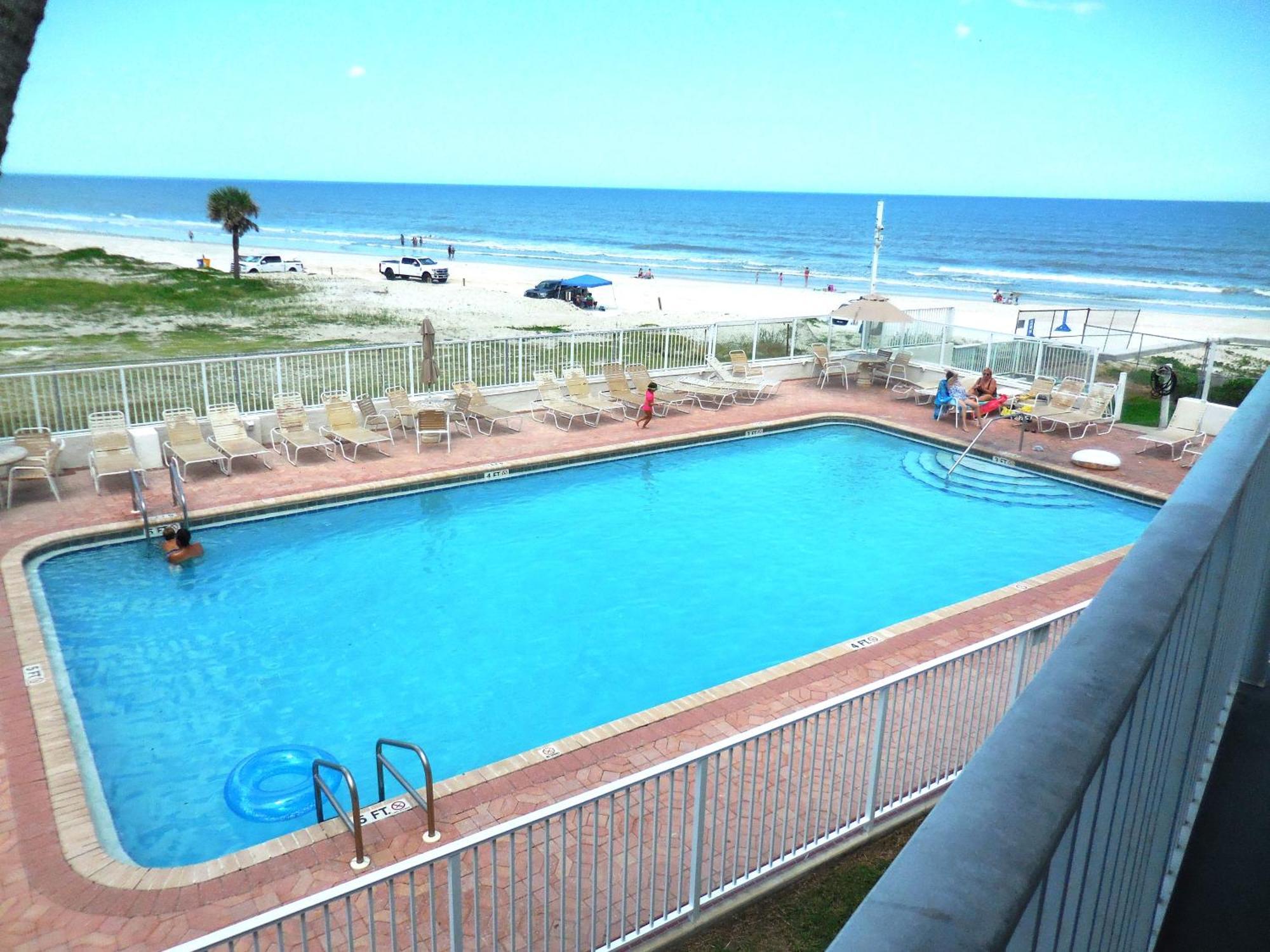 Beachside Bliss Ocean Views & Endless Fun Daytona Beach! Экстерьер фото